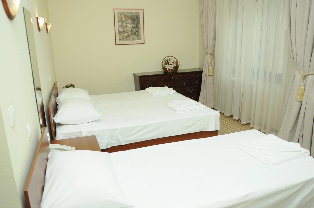 Hotel Shirok Sokak Bitola Buitenkant foto