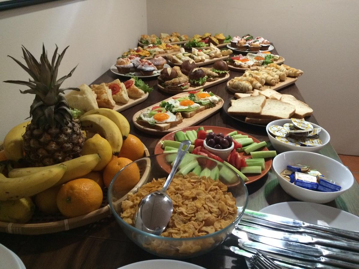 Hotel Shirok Sokak Bitola Buitenkant foto