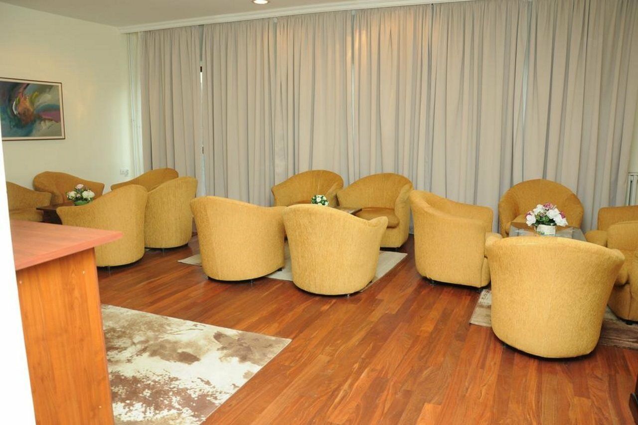Hotel Shirok Sokak Bitola Buitenkant foto